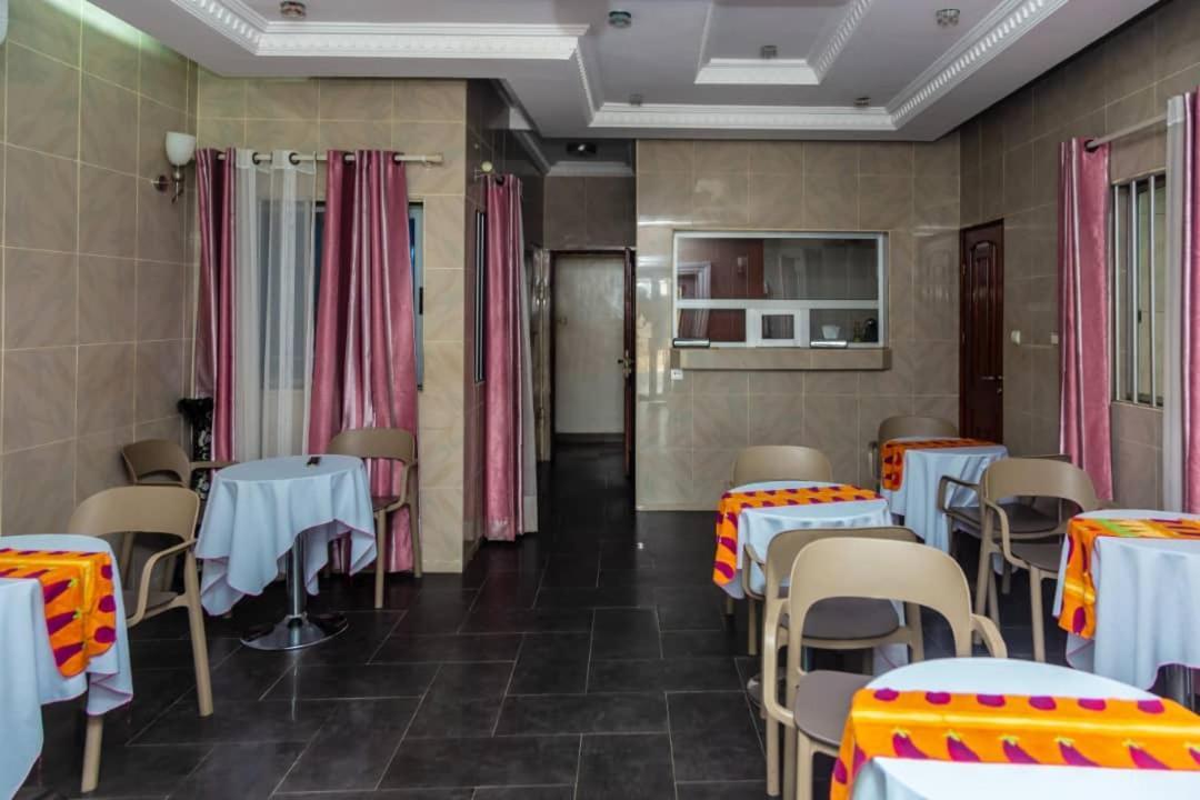 Benin Berge Hotel Cotonou Exterior photo