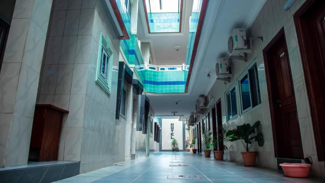 Benin Berge Hotel Cotonou Exterior photo